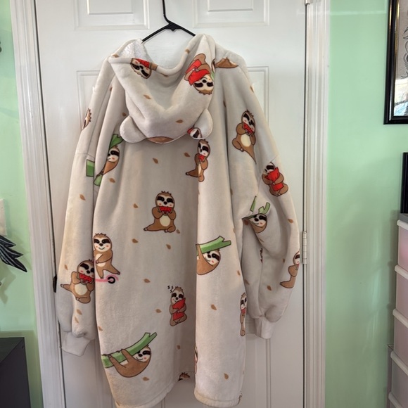 Three Poodle Oversized Wearable Blanket Hoodie Sloth Print Warm Cozy Winter Gift - Picture 8 of 11